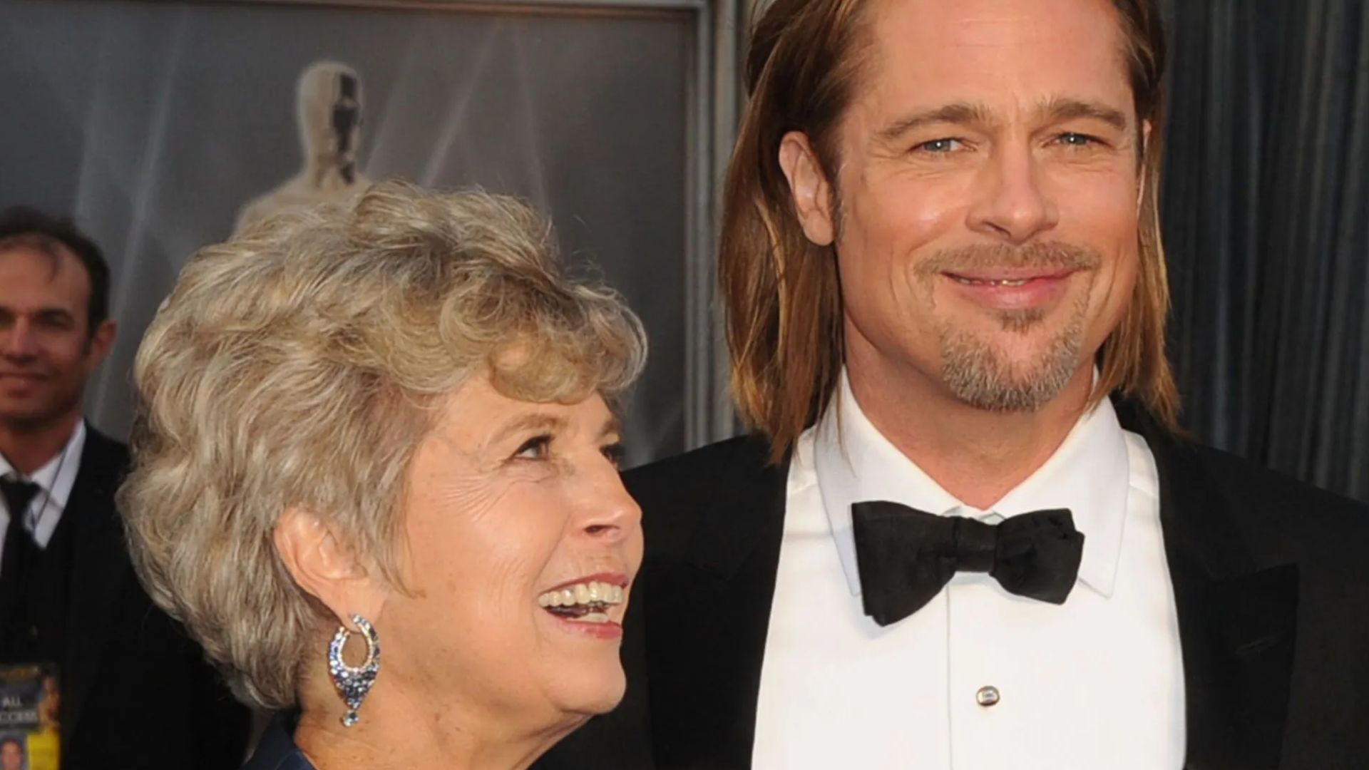 Brad with his mother, Jane Pitt (Getty via Soap Central CMS- Resized on Canva)