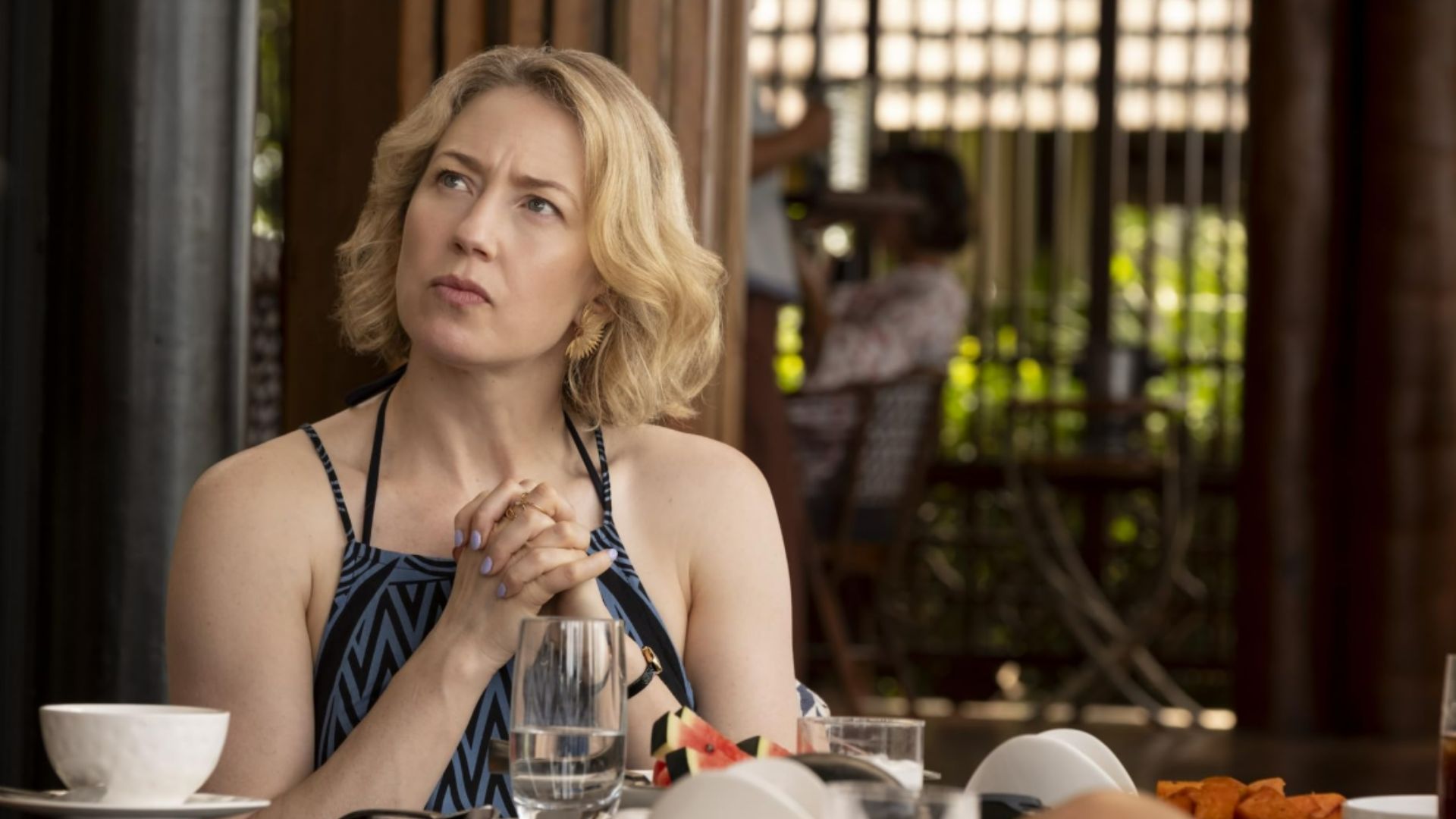 Carrie Coon as Laurie in The White Lotus (Image via HBO)