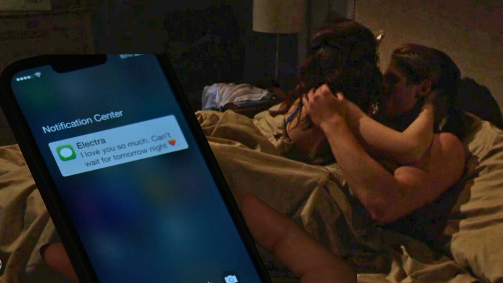 Electra texted Will while he was with Luna on The Bold and the Beautiful | Image: CBS