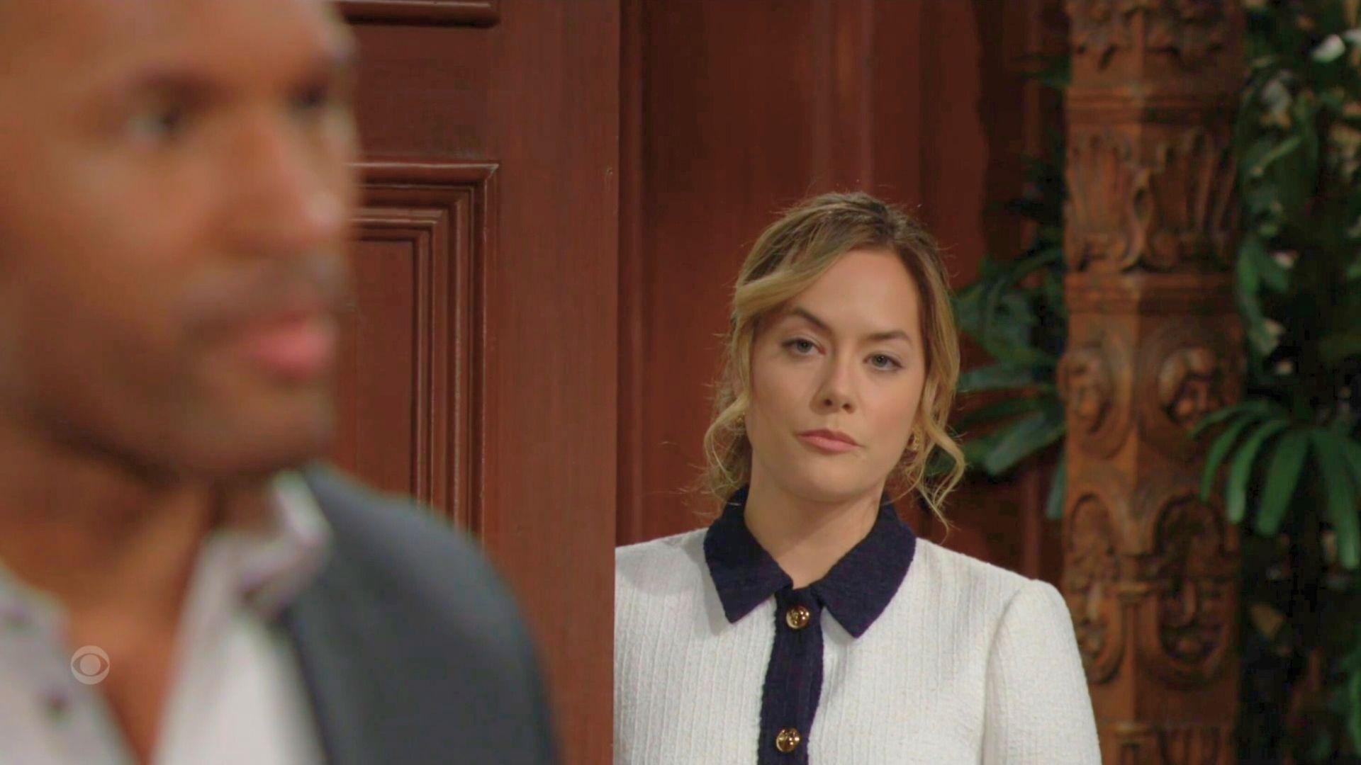 Hope interrupts Carter and Daphne on The Bold and the Beautiful | Image: CBS