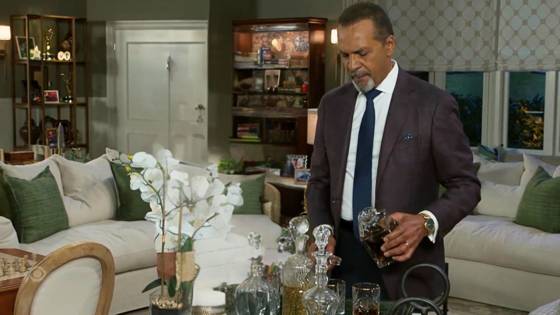 Beyond the Gates: Vernon needs a stiff drink before ordering some humble pie | Image: CBS