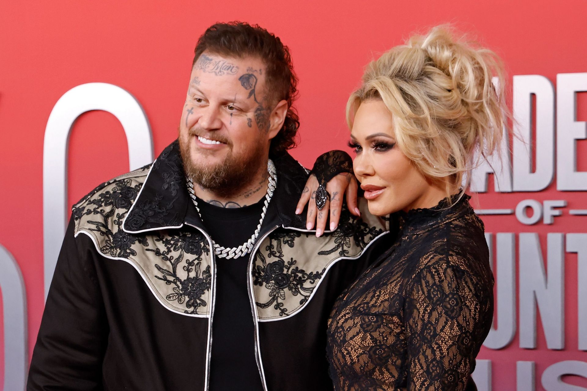 60th Academy of Country Music Awards - Arrivals - Source: Getty