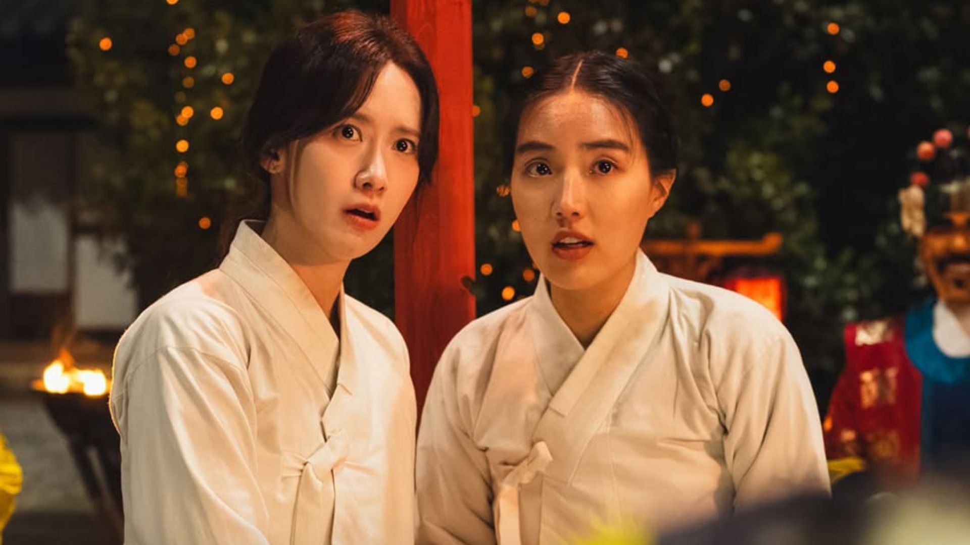 Ji-young protects Gil-geum (Image via tvN)