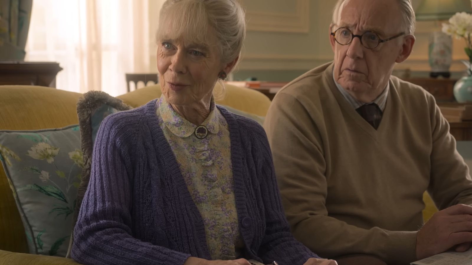 Still from The Thursday Murder Club (Image via Netflix)