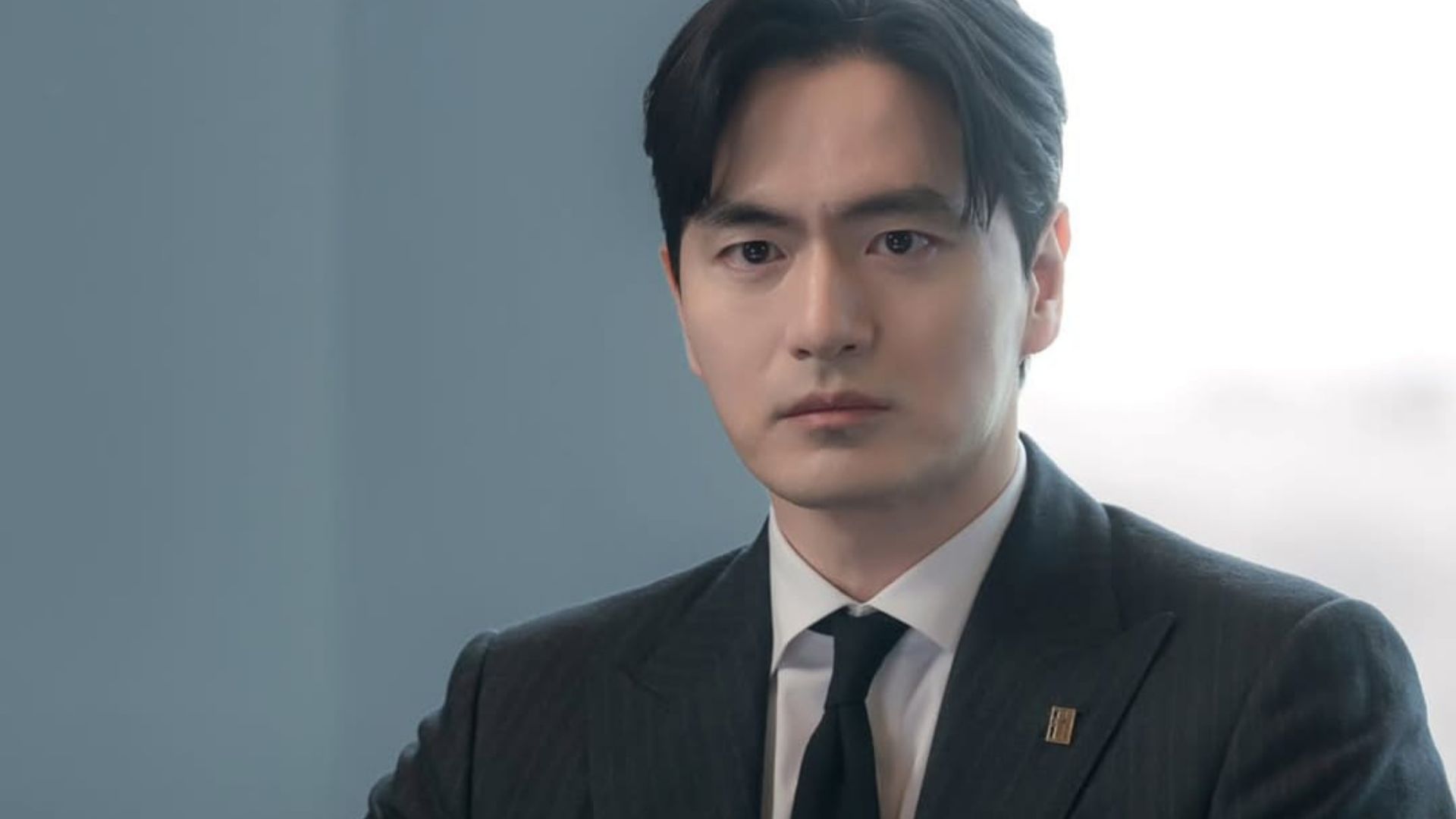 Yullim Law Firm&#039;s senior partner, Yoon Seok-hun (Image via Instagram @jtbcdrama)