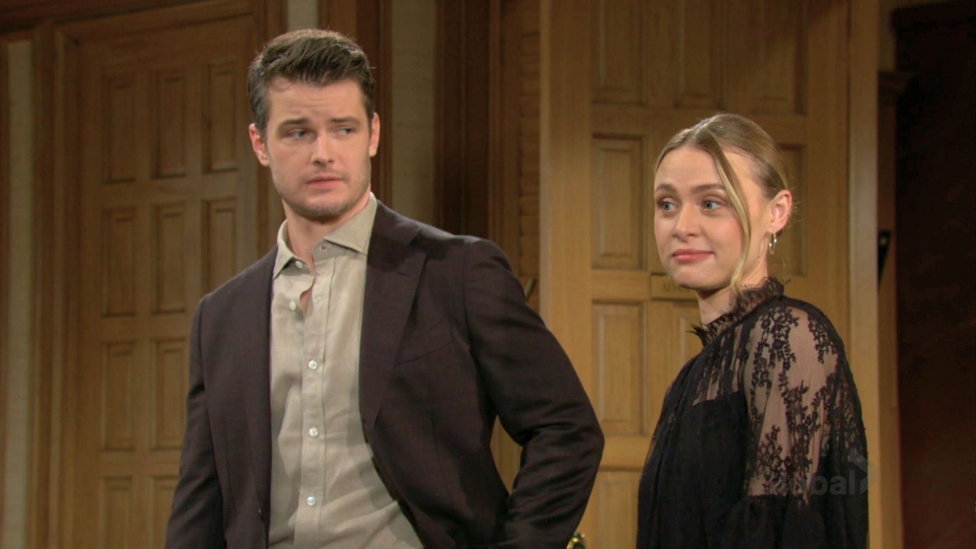 Y&amp;R&#039;s Kyle and Claire at Adam&#039;s office | Image: CBS