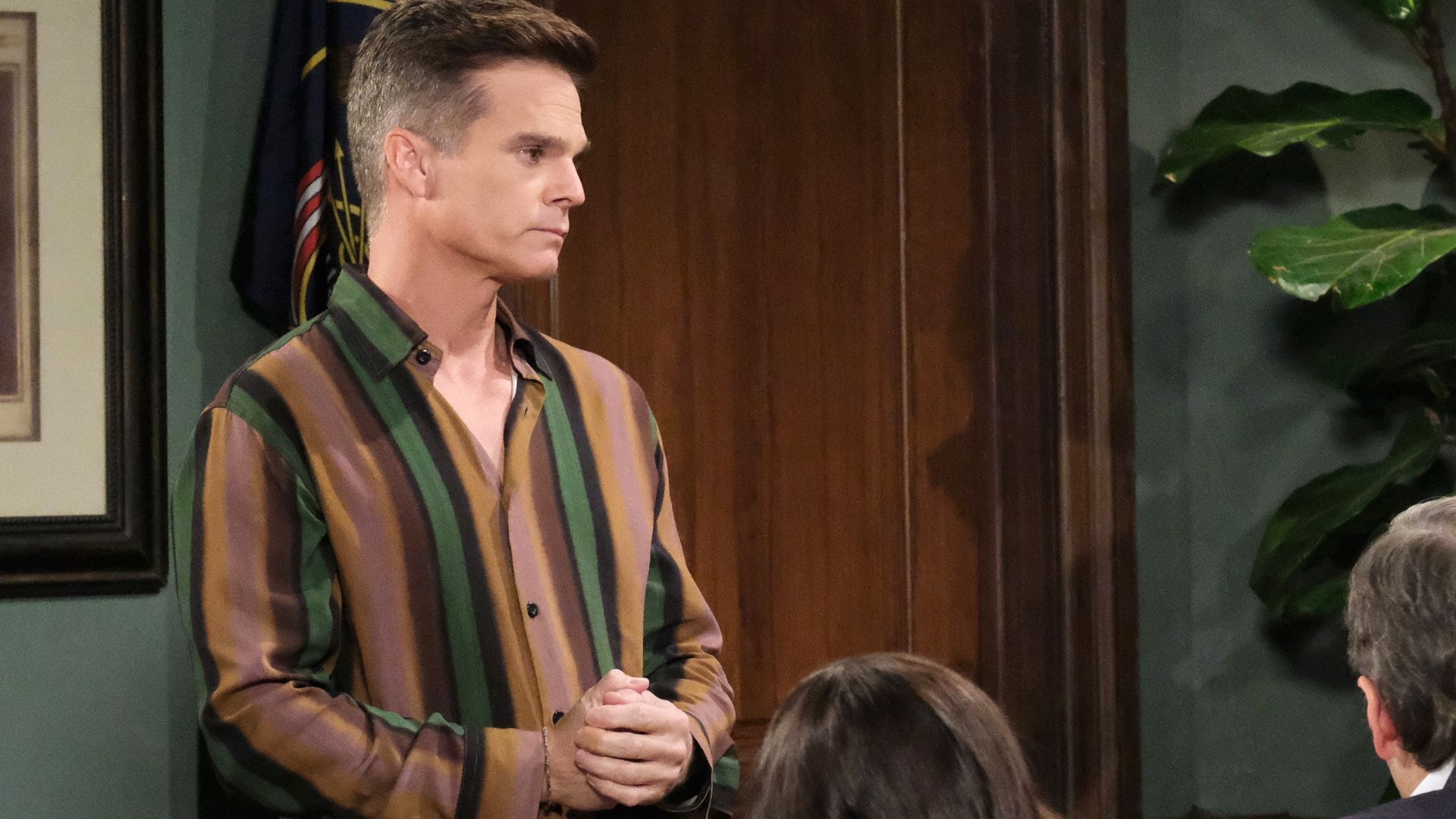 Leo leads the jury in deliberations on Days of our Lives | Image: JPI