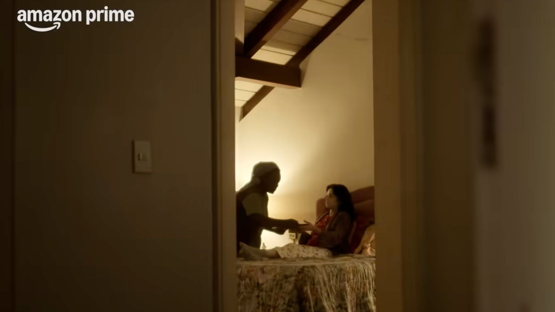 Abandoned: The Woman in the Decaying House on Prime Video (Image via YouTube/Prime Video Brasil)
