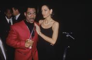 Eddie Murphy and Nicole Mitchell | Image via Getty