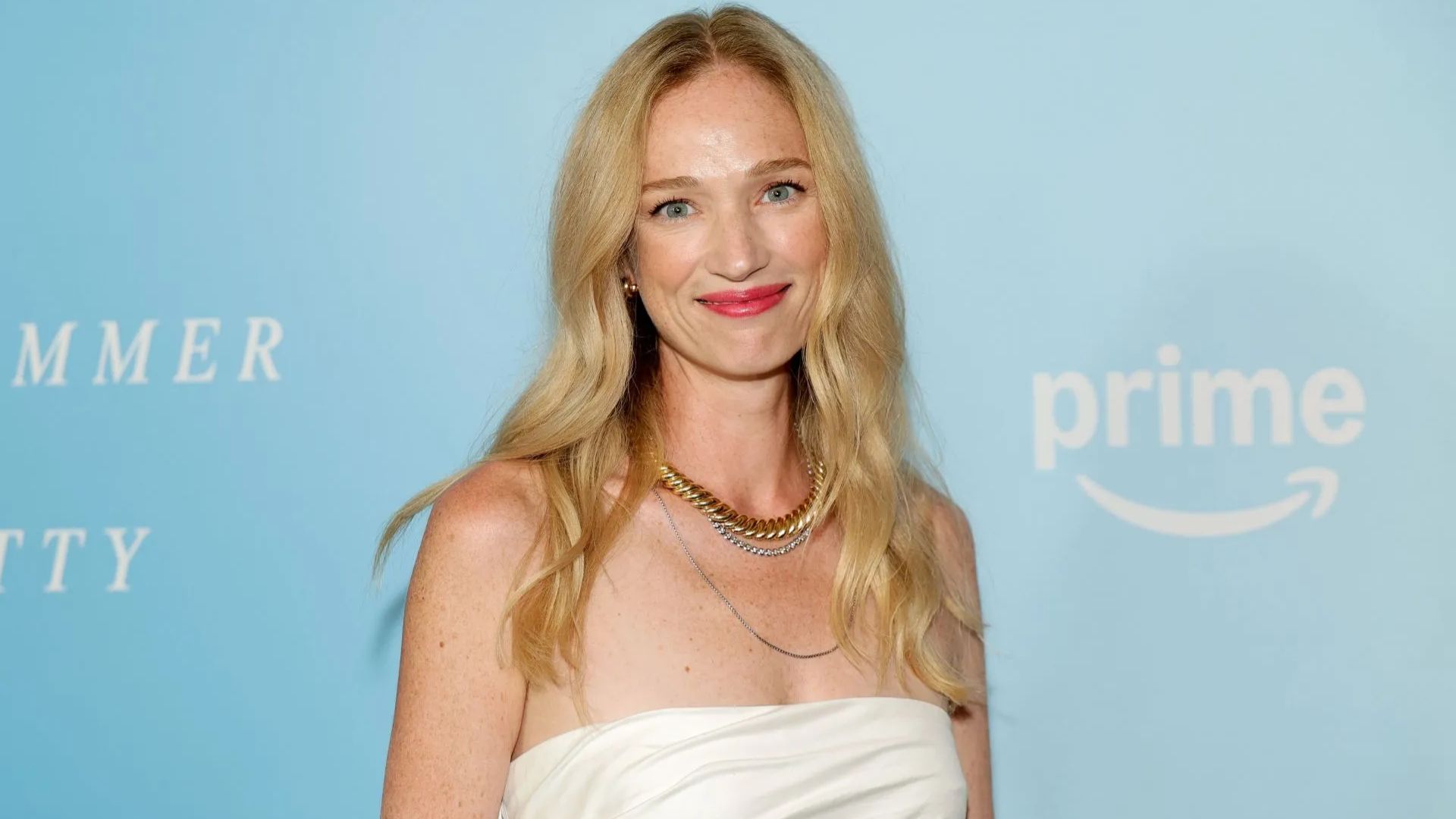 Kristen Connolly attends &quot;The Summer I Turned Pretty&quot; Season 3 Launch Event (Image source: Getty)