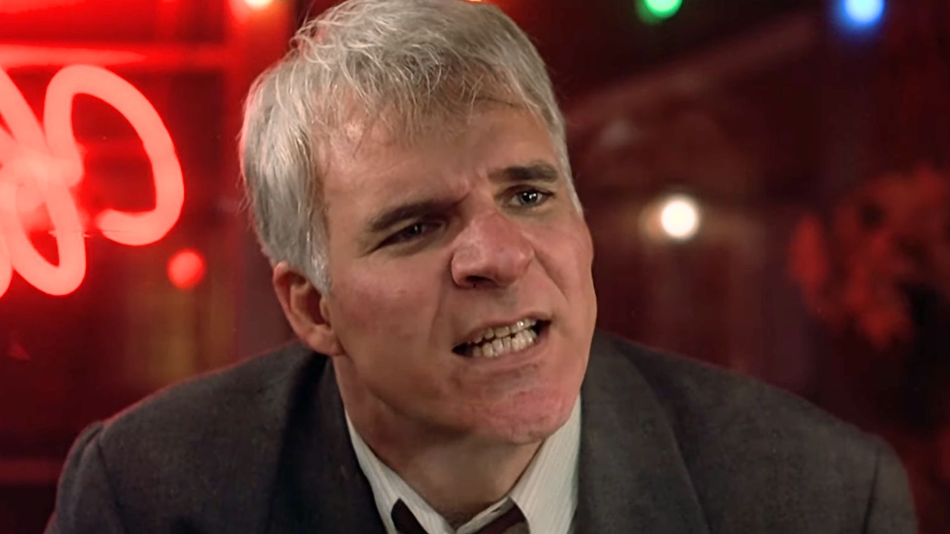 Steve Martin in Planes, Trains and Automobiles | Image via Paramount Pictures