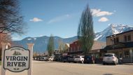 Small-town setting in Virgin River | Image via Netflix