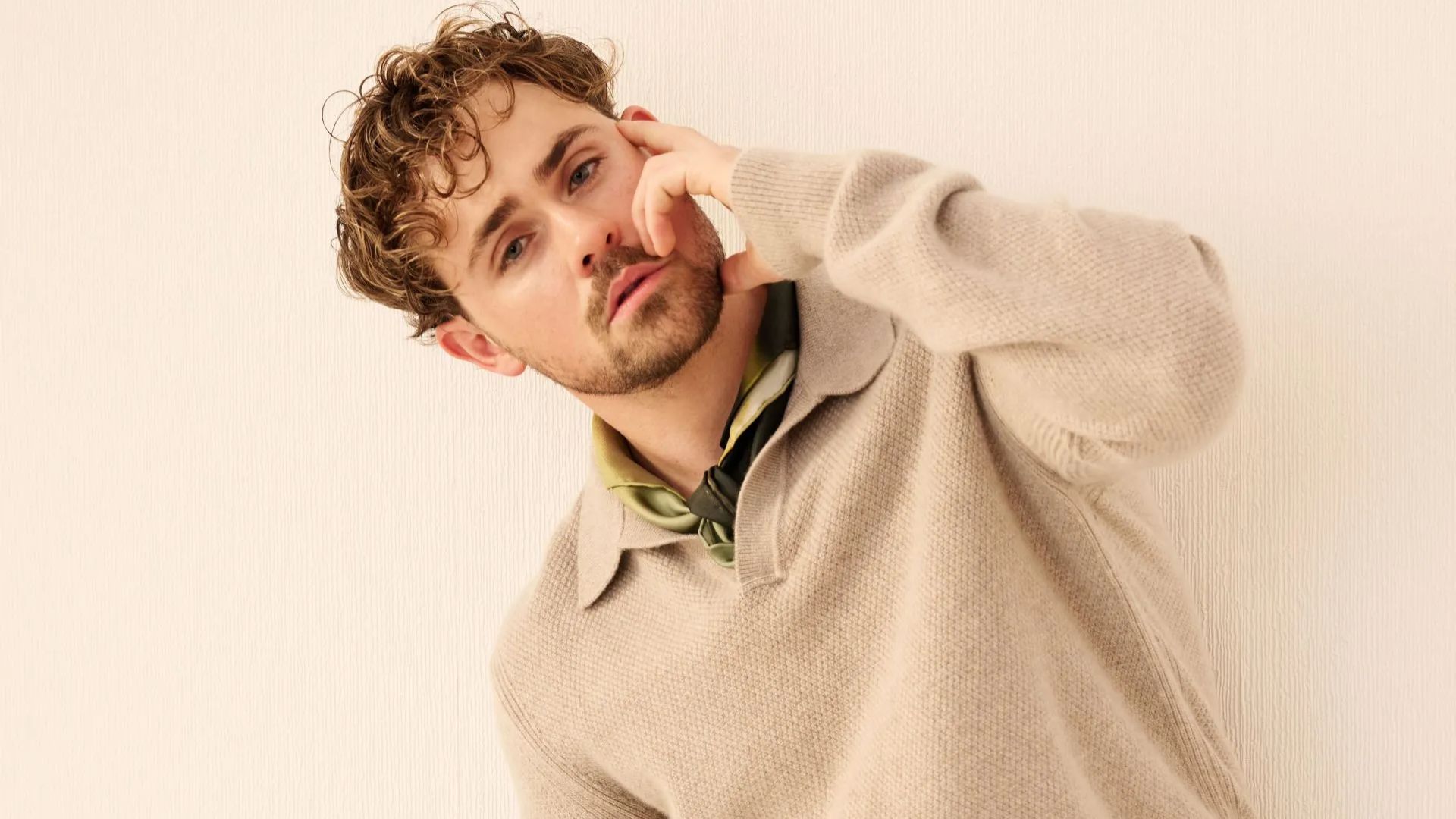 Dacre Montgomery returns to Hollywood after a five-year hiatus (Getty via Soap Central CMS - Resized on Canva)