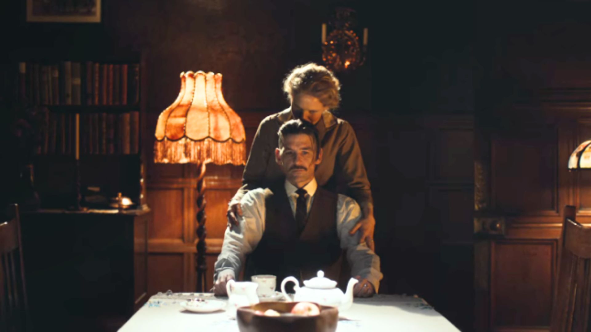Arthur Shelby in Season 3, Episode 2 | Image via Netflix