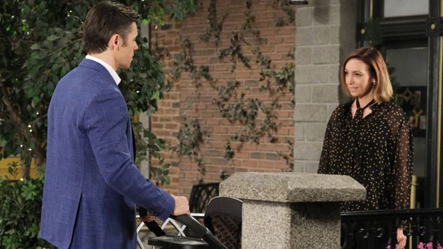 Xander and Gwen have an encounter | Image: Peacock