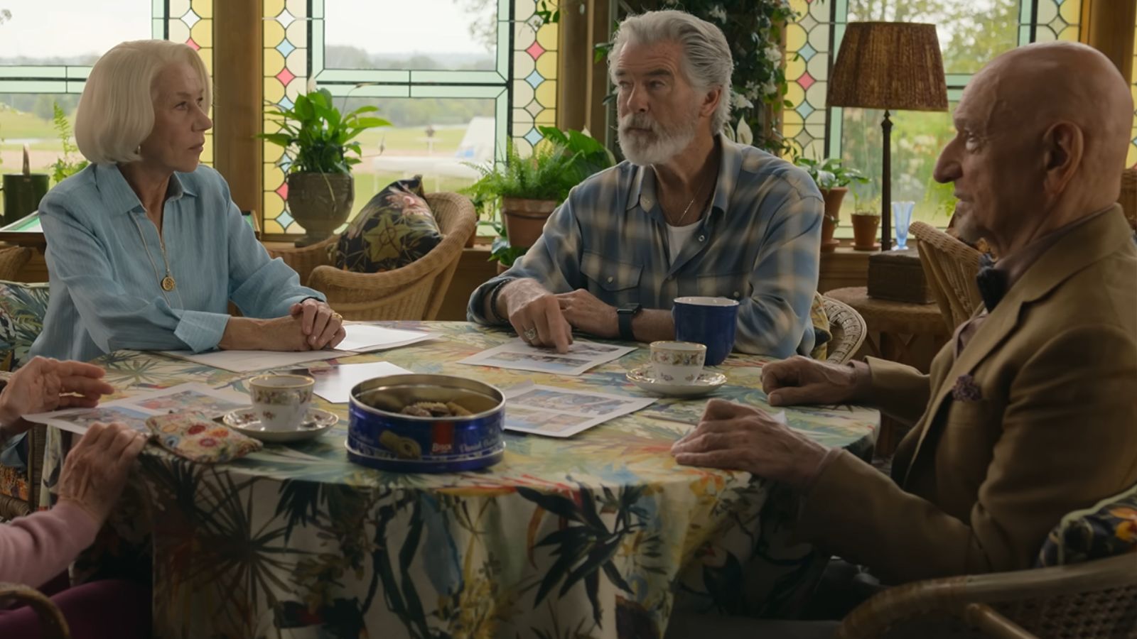 Still from The Thursday Murder Club (Image via Netflix)