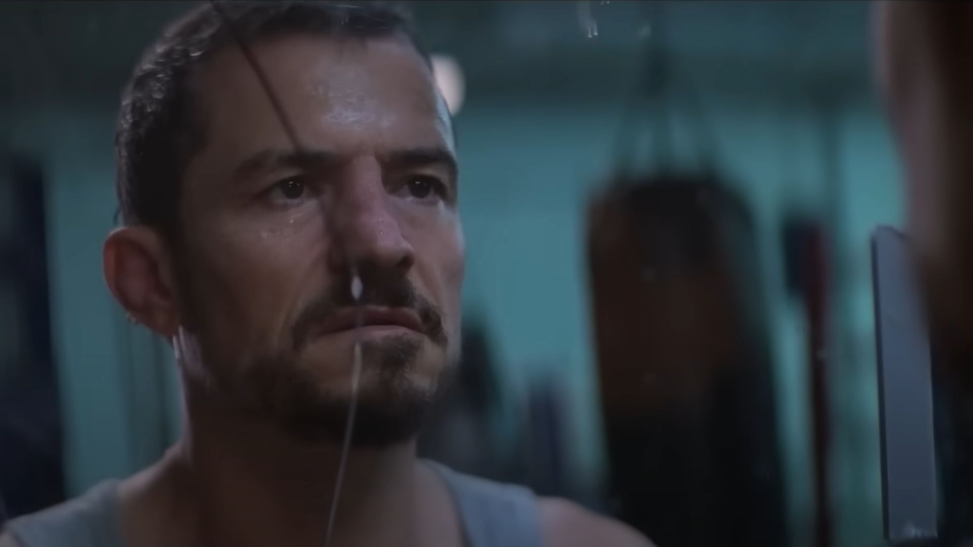 Orlando Bloom had to go through a drastic transformation for The Cut in real life too. (Image via Paramount Pictures)