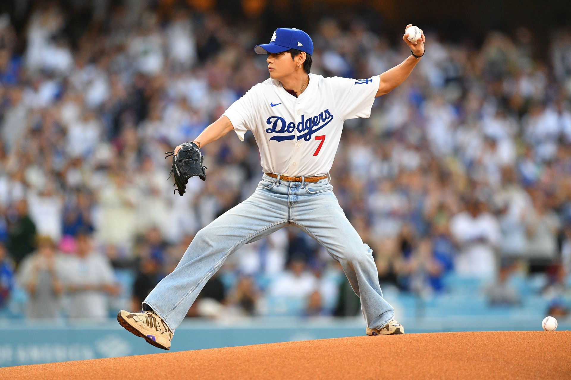 MLB: AUG 25 Reds at Dodgers - Source: Getty