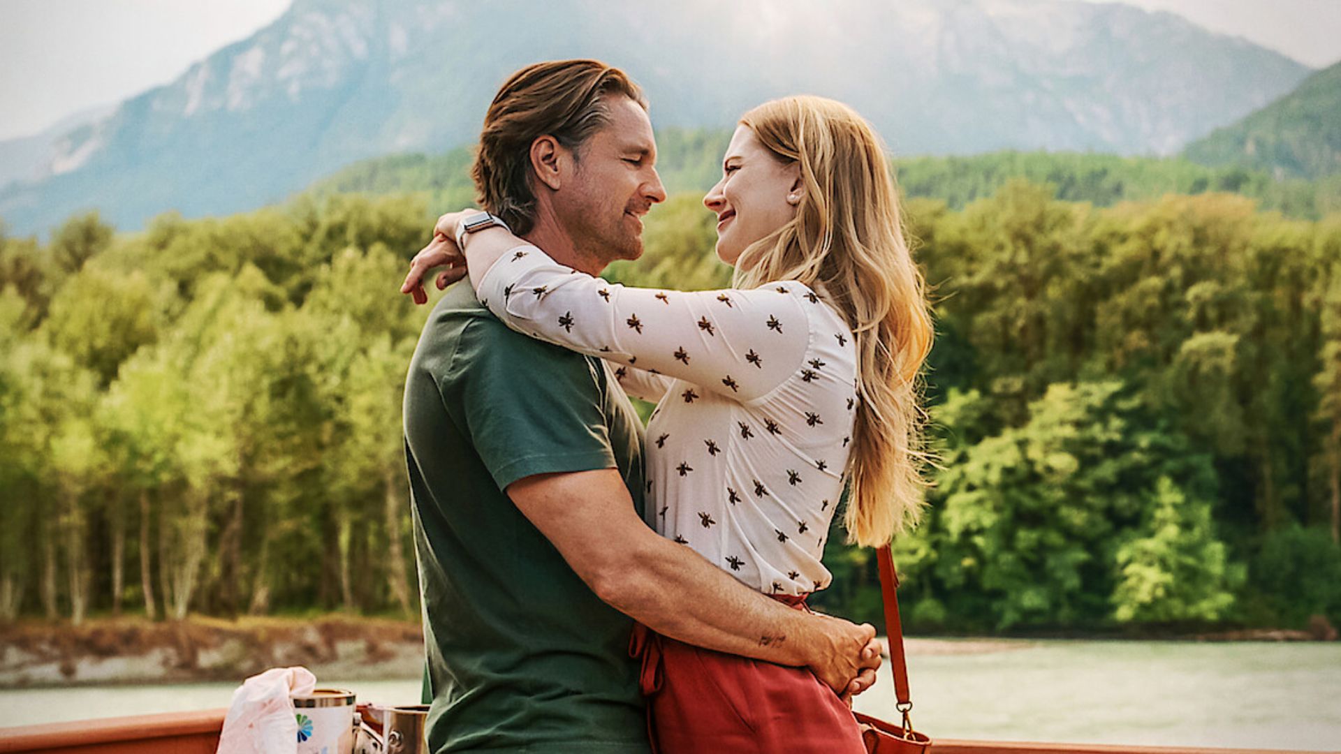 Alexandra Breckenridge as Mel &amp; Martin Henderson as Jack in Virgin River | Image via Netflix