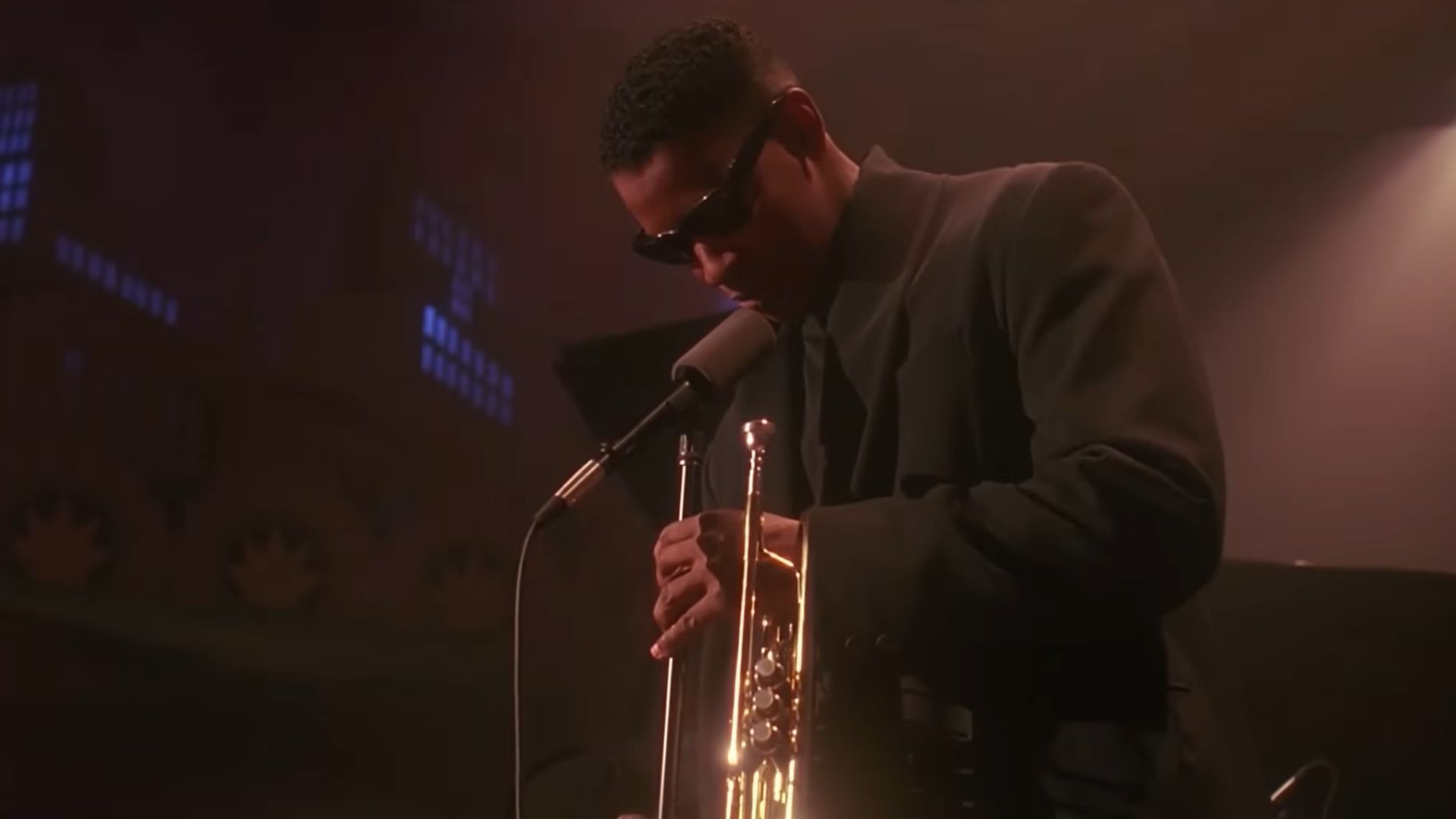 Spike Lee also acted in the film. (Image via Universal Pictures)