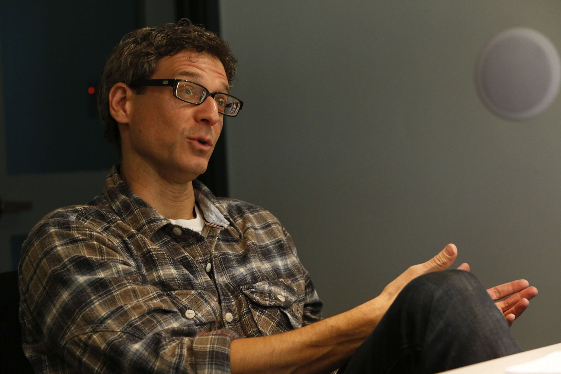 STUDIO CITY, CA. - FEBRUARY 13, 2014:  Jonathan Lisco (CQ) talks as writers collaborate inside the w - Source: Getty