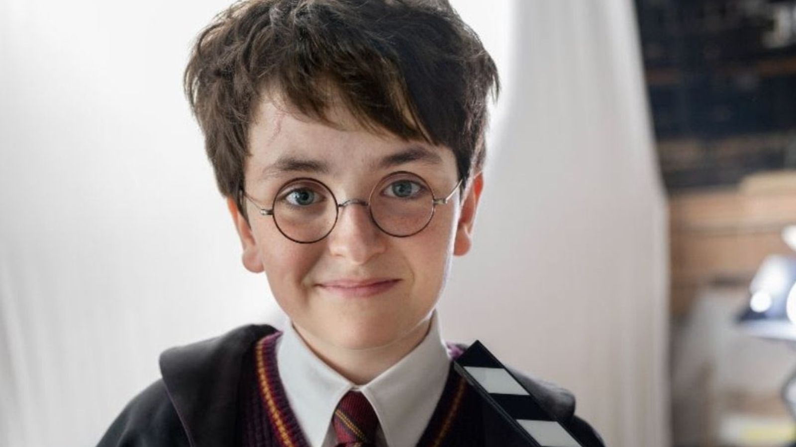 Dominic McLaughlin as Harry Potter in HBO