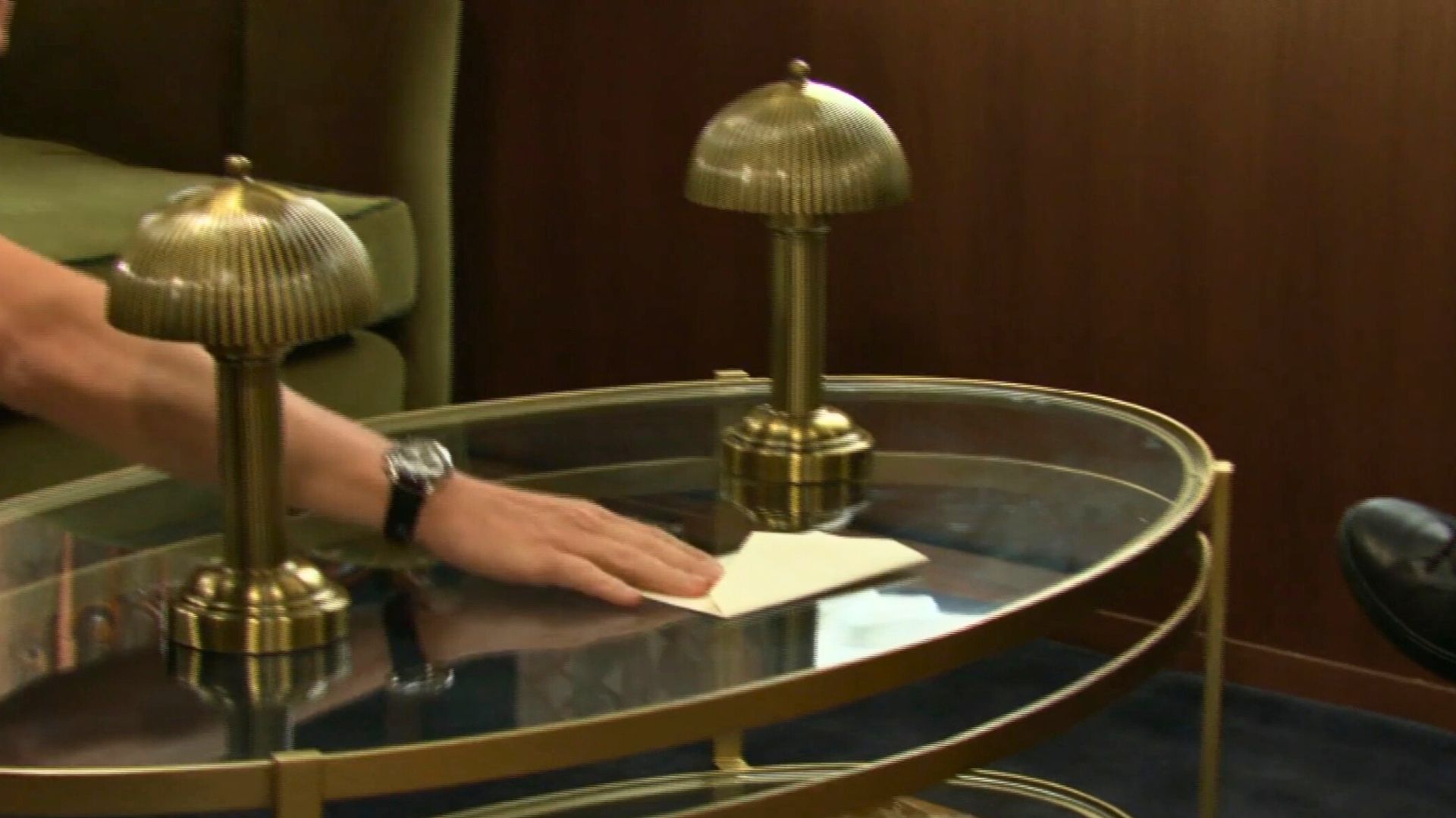 Cane reaches for a letter on The Young and the Restless | Image: CBS