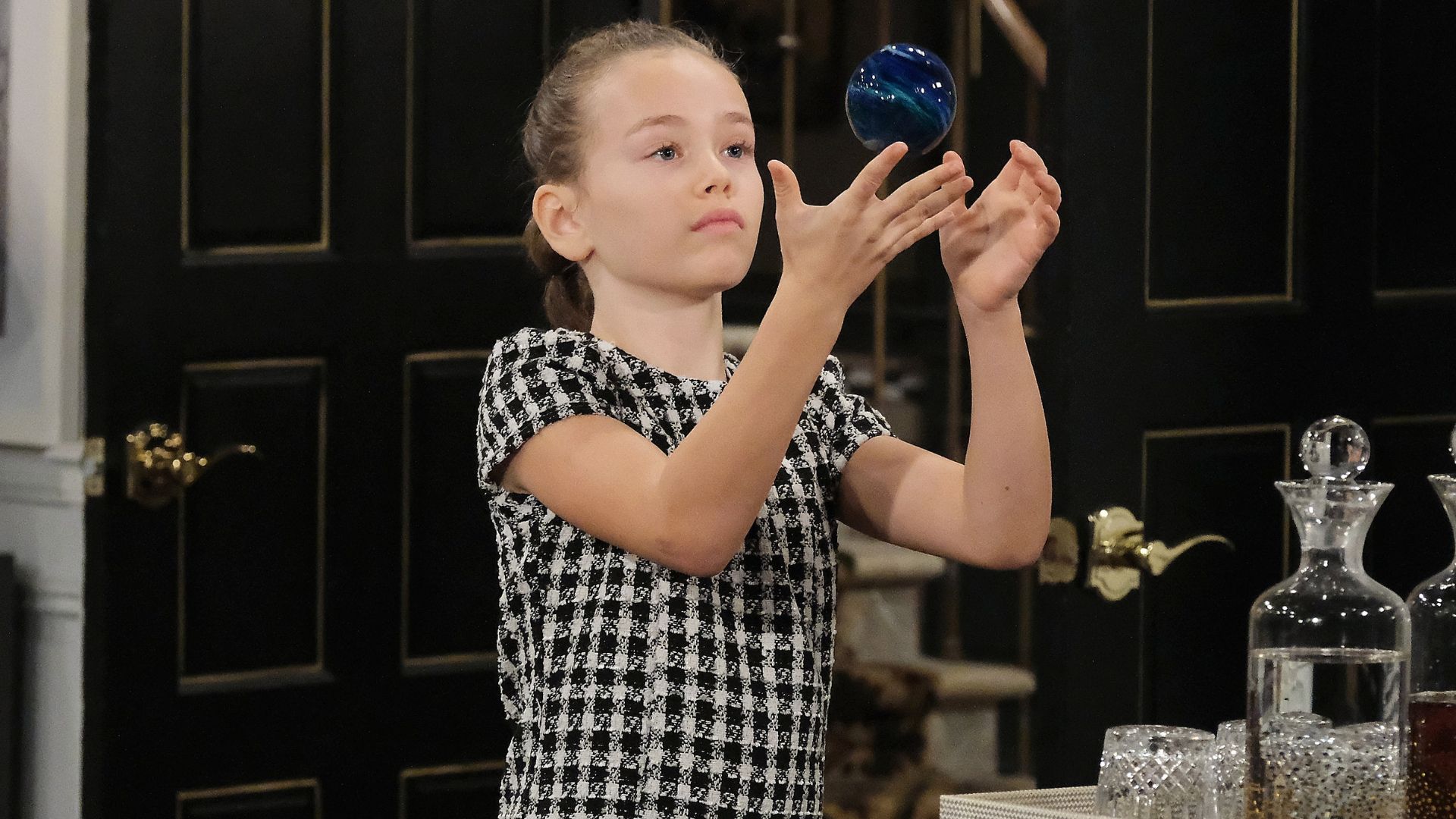 EJ sees Rachel, and it jogs his memory | Image: JPI