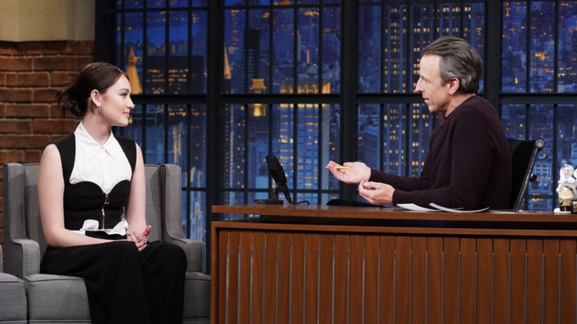 Lola Tung on Late Night with Seth Meyers (Image via NBC)
