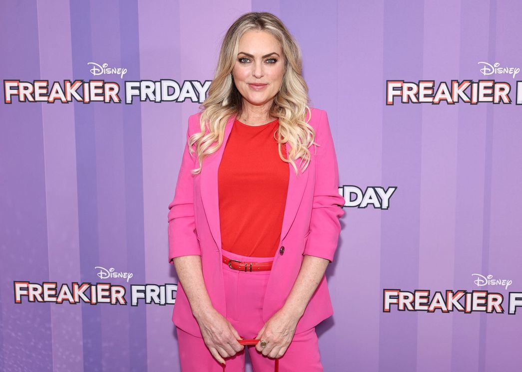 What happened to Elaine Hendrix? Parent Trap star recalls 90’s accident