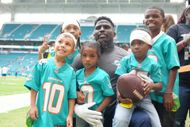 Tyreek Hill with his children at NFL: OCT 29 Patriots at Dolphins - Source: Getty