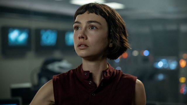 What song is played at the end of Alien: Earth Episode 7? Details explored