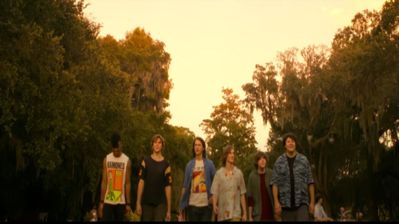 The Runarounds ( Image via YouTube / Prime Video )