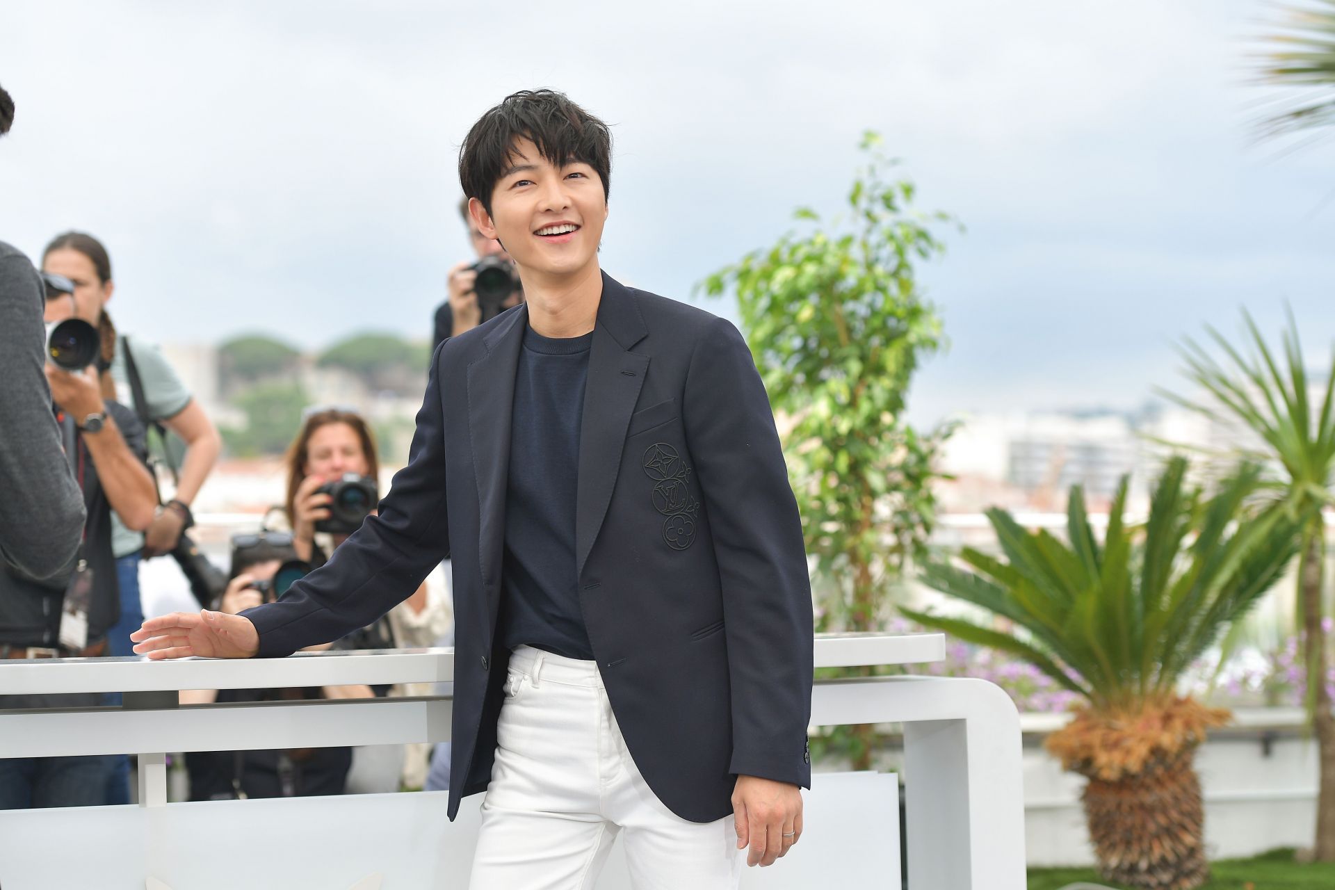 Song Joong-ki attends the &quot;Hwa-Ran (Hopeless)&quot; photocall at the 76th annual Cannes film festival at Palais des Festivals on May 25, 2023 in Cannes, France | Image via: Getty