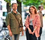 Joshua Jackson and Katie Holmes - August 07, 2025 (Image via Getty)