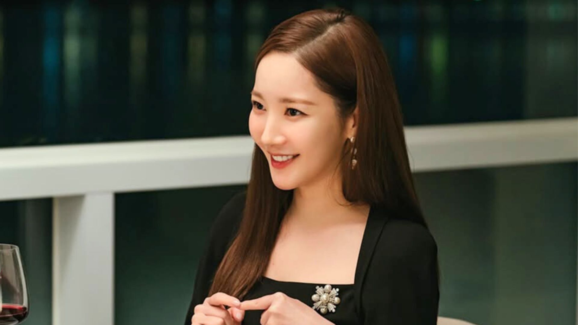 Park Min-young in Confidence Queen | Image via Instagram: tvchosuninsta