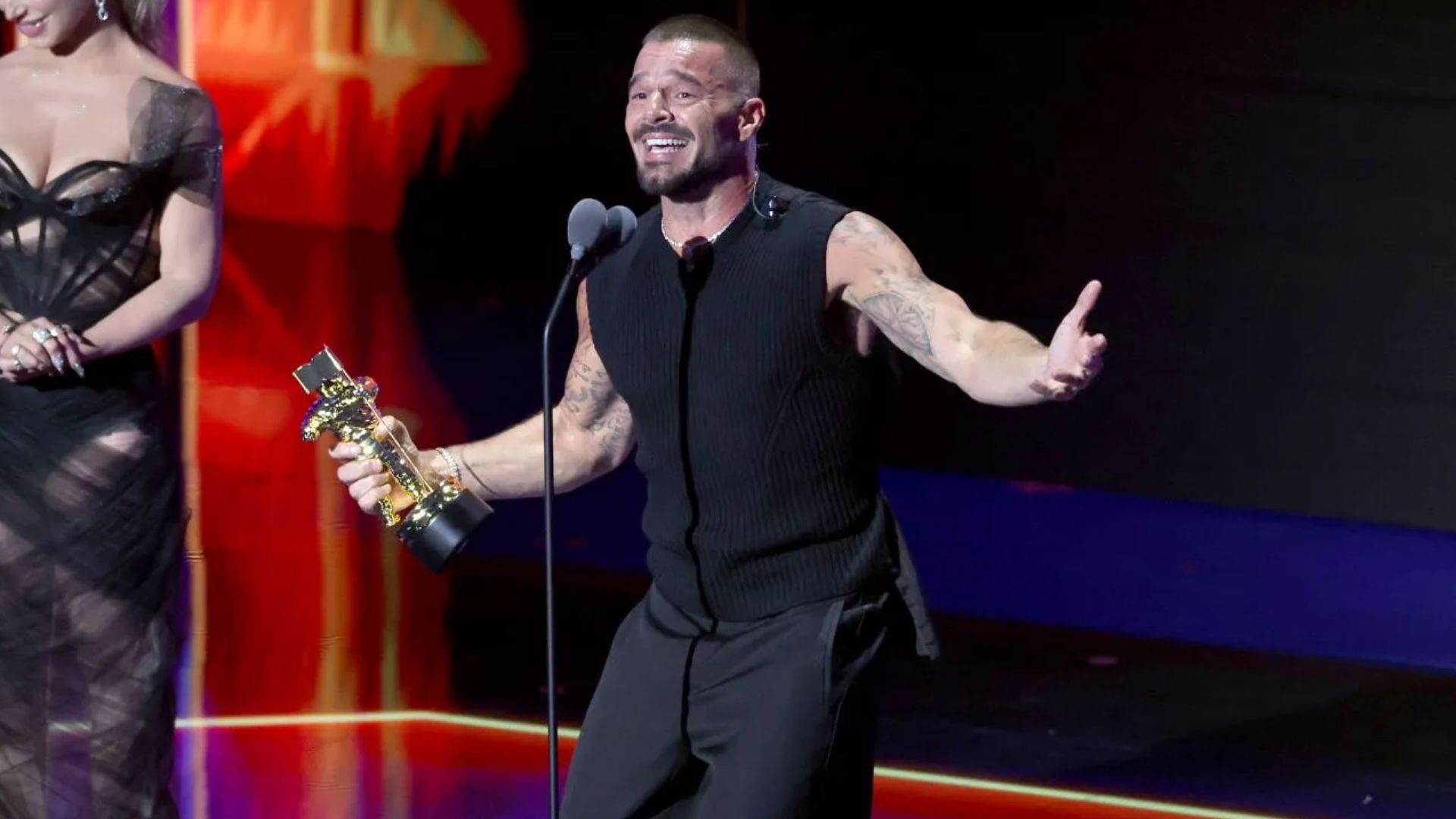 Ricky Martin receiving the MTV Latin Icon Award (Getty via Soap Central CMS - Resized on Canva)