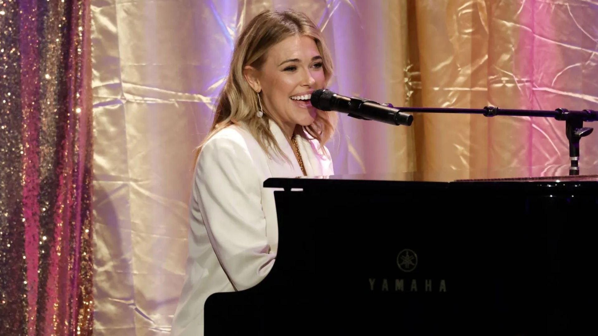 Rachel Platten buys back her masters (Image via Getty)