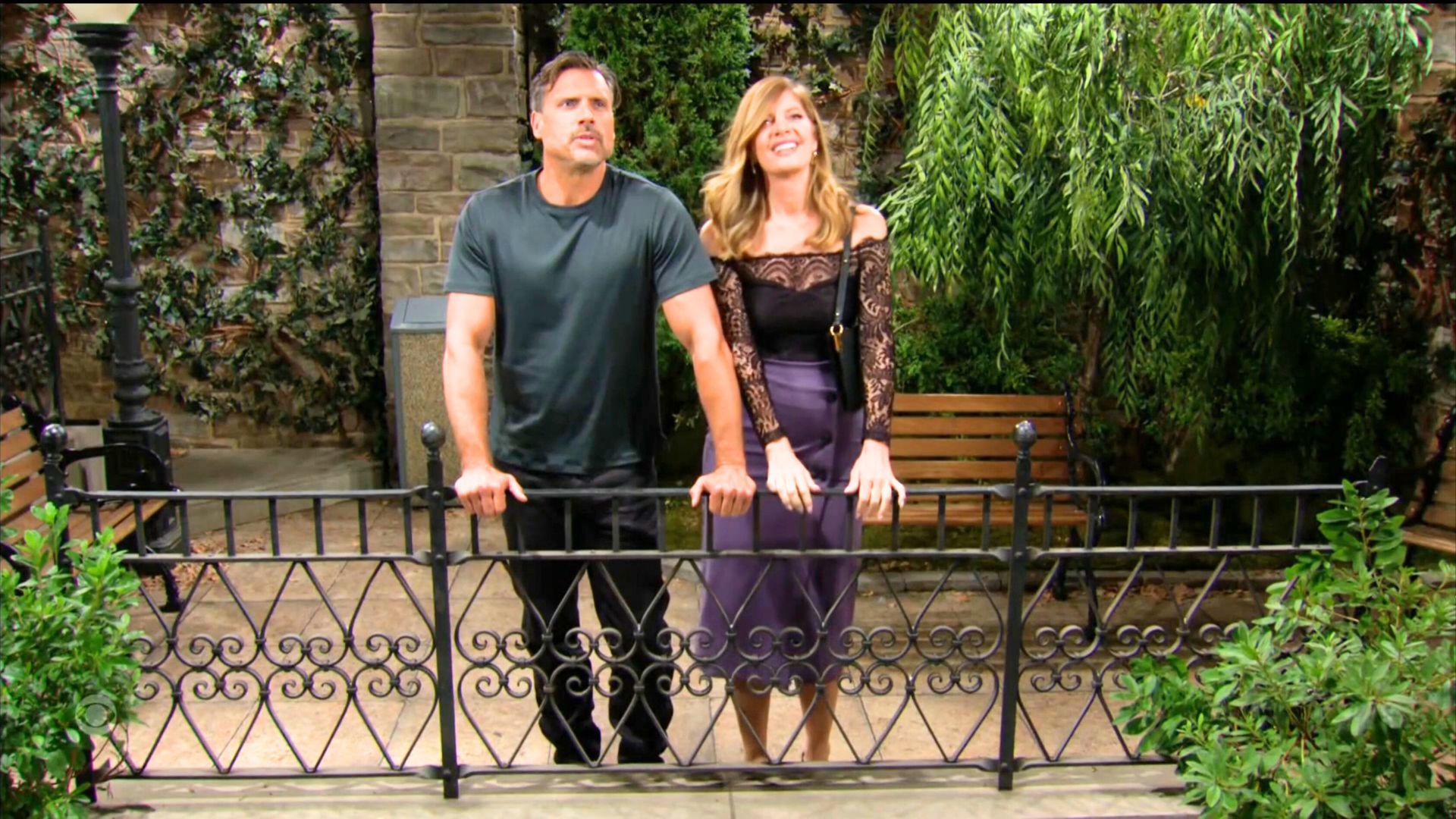 Nick (Joshua Morrow) had some alone time with Phyllis (Michelle Stafford) at Chancellor Park on The Young and the Restless | Image: CBS