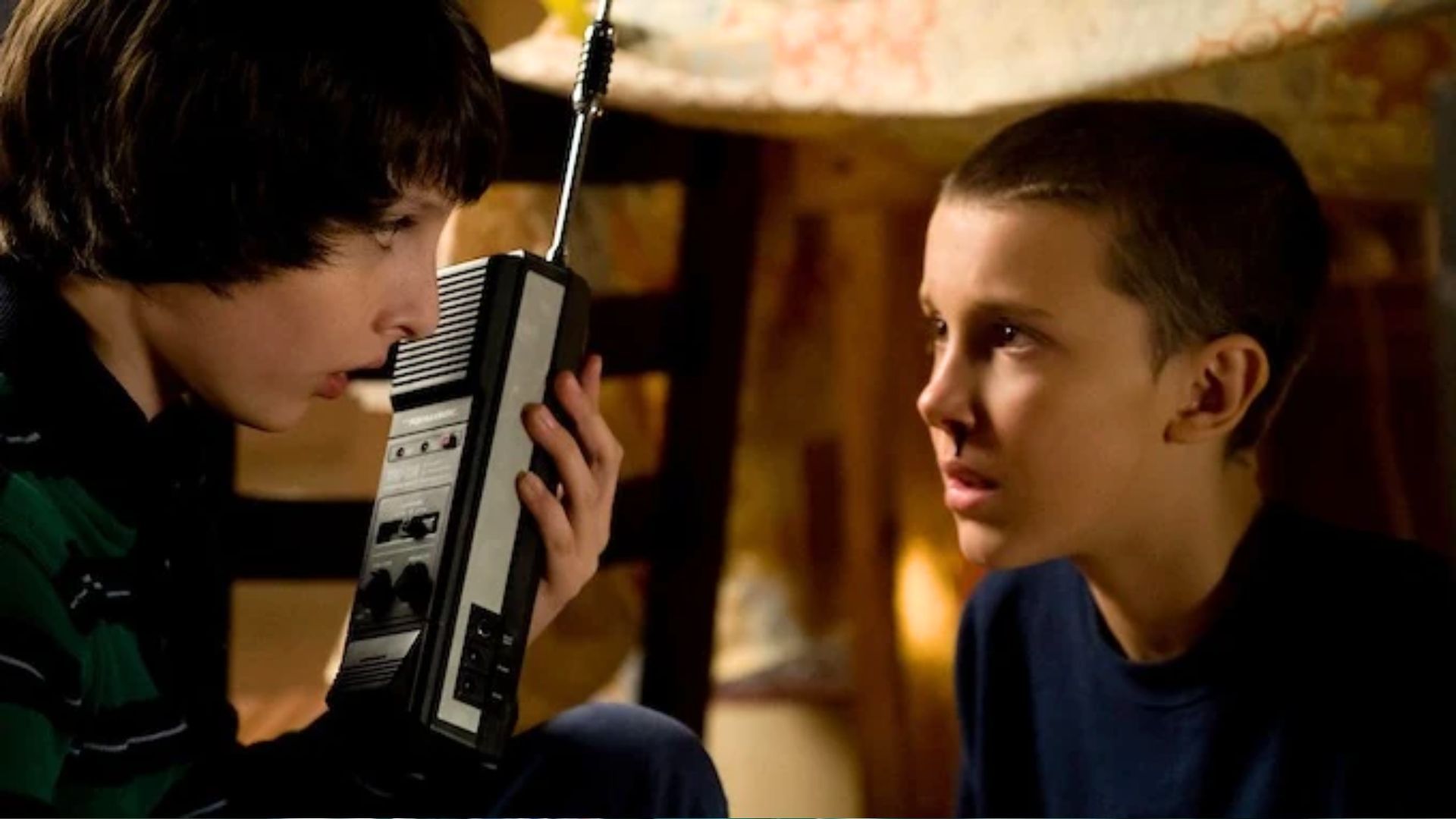 Moment from Season 1 Episode 4 of Stranger Things | Image via Netflix