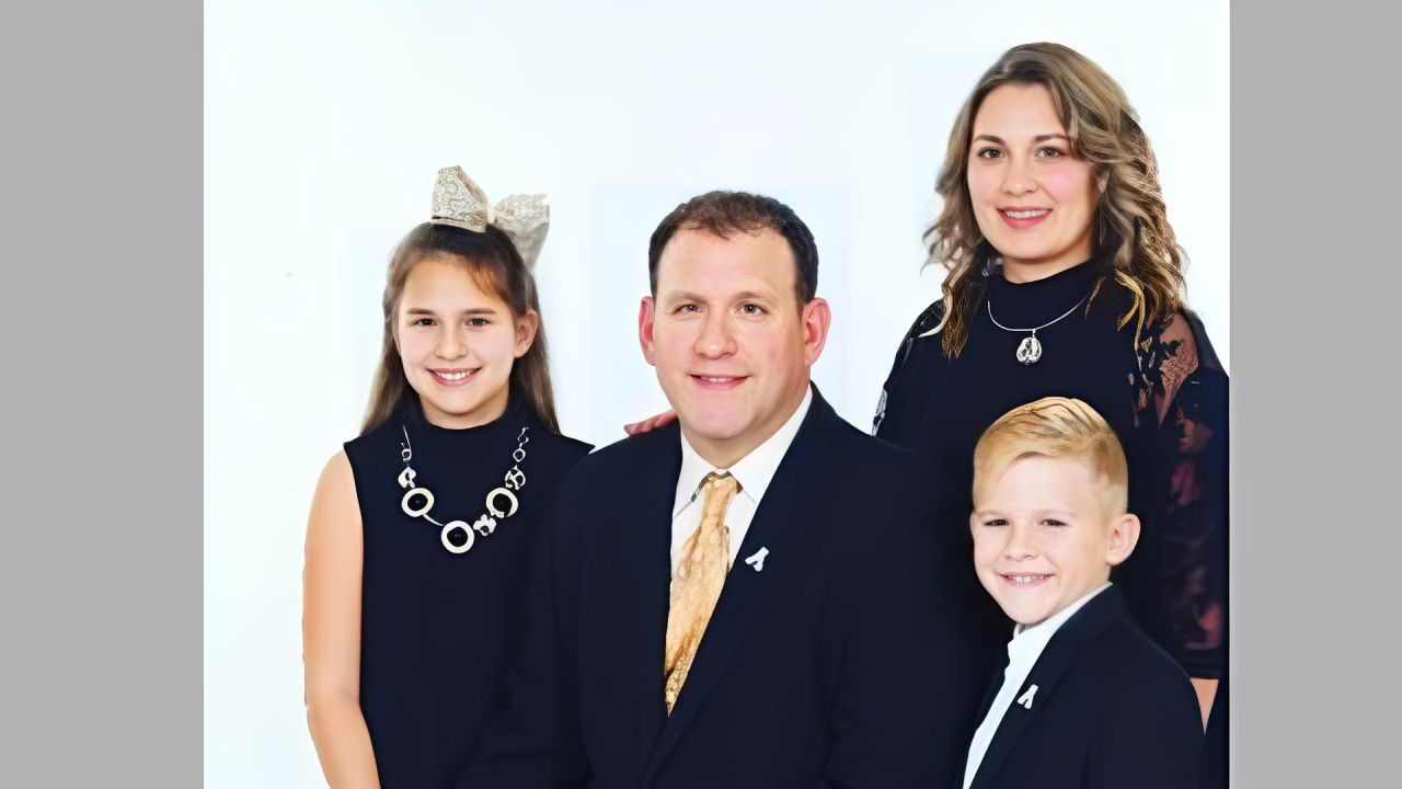 Who is Jonelle Clark? All about UCF coach Shawn Clark