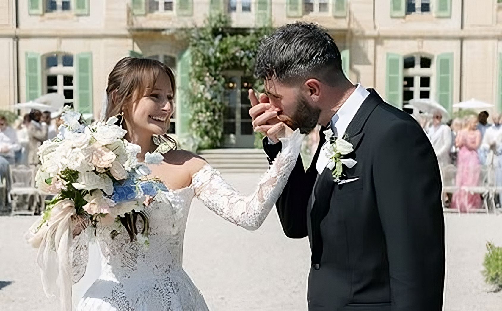 Zerkaa and Freya get married (image via @zerkaa on Instagram) 