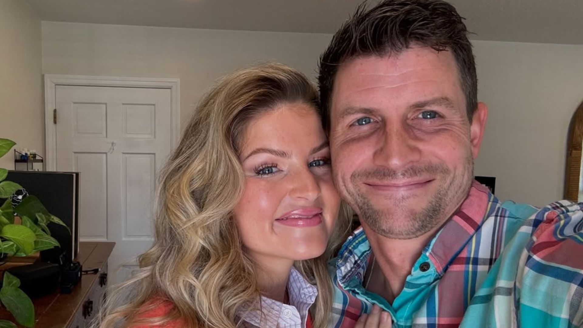 Erin Bates and Chad (Image via Instagram/@chad_erinpaine)