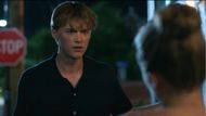 Conrad talks to Taylor (Image via Prime Video)