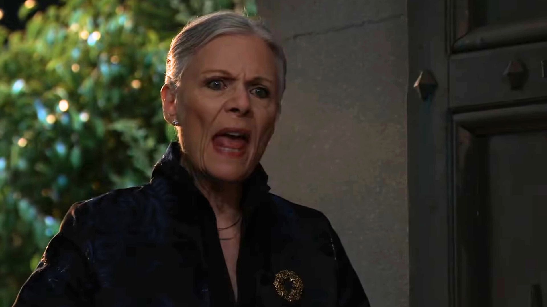 Tracy encounters a stranger | Image: ABC