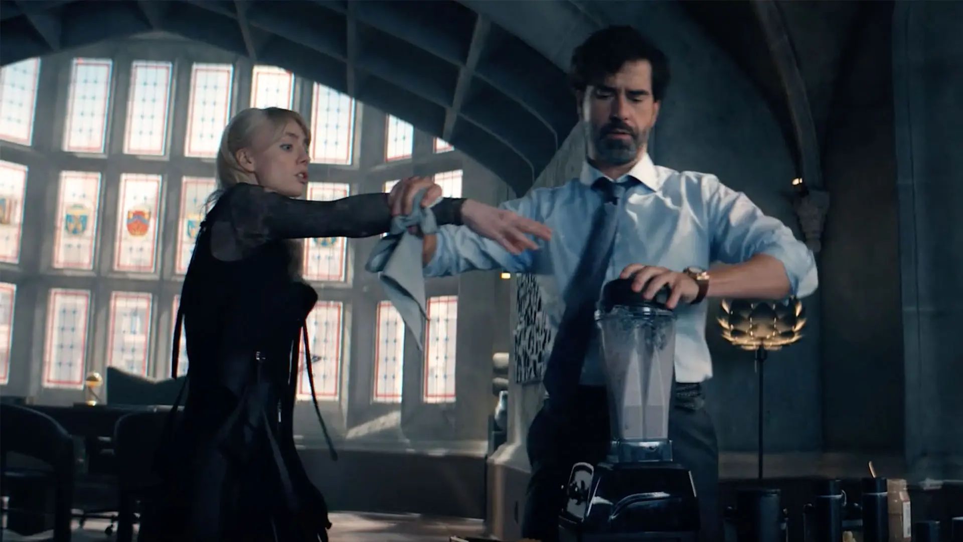 Dean Cipher threatening to blend Cate&#039;s hand if she tries to use her powers on him (Image via Prime Video)