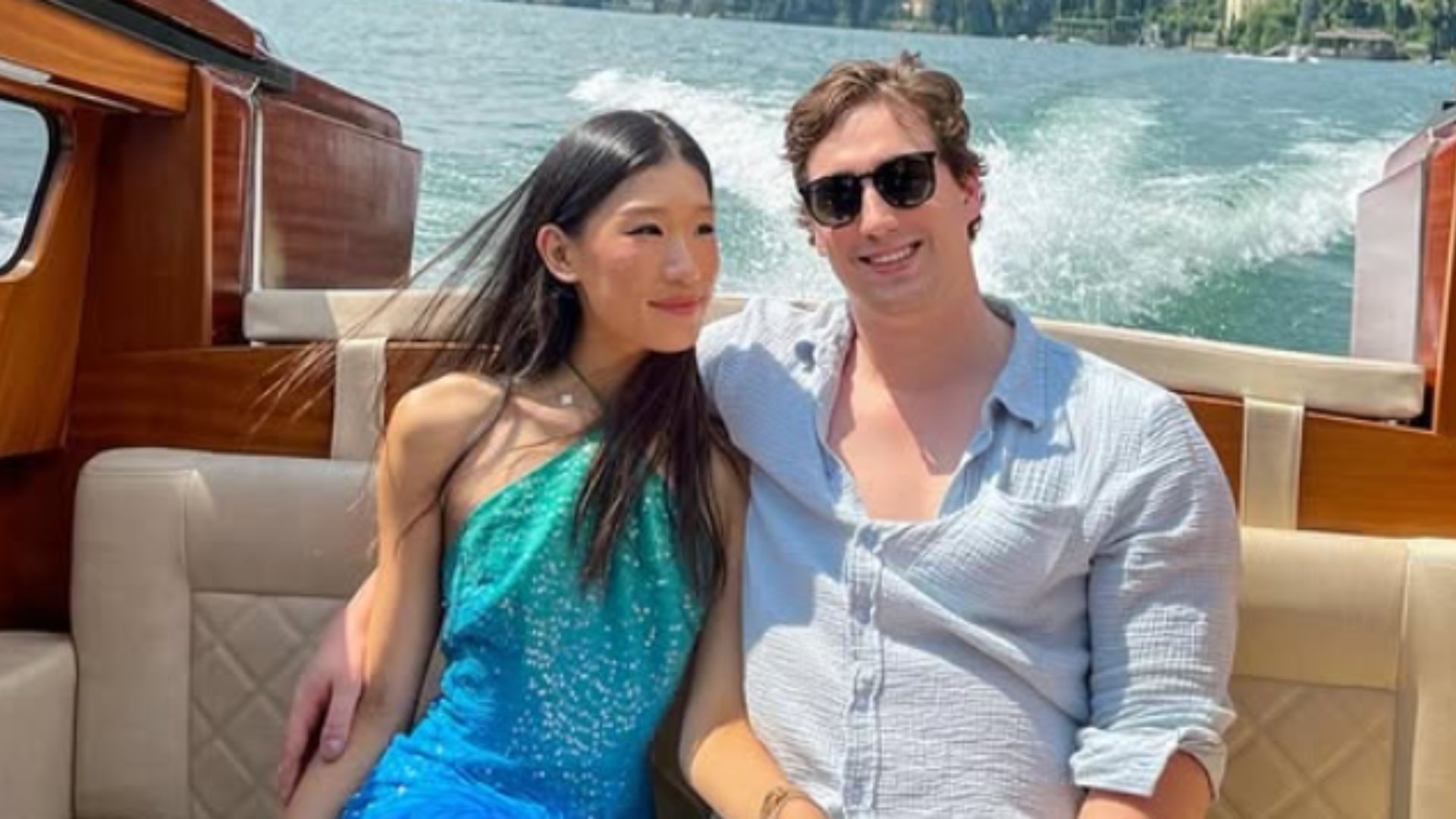  Becca Bloom is married! (Image via Instagram/@beccaxbloom)