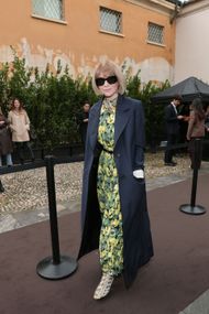 Anna Wintour at Milan Fashion Week | Image via Getty