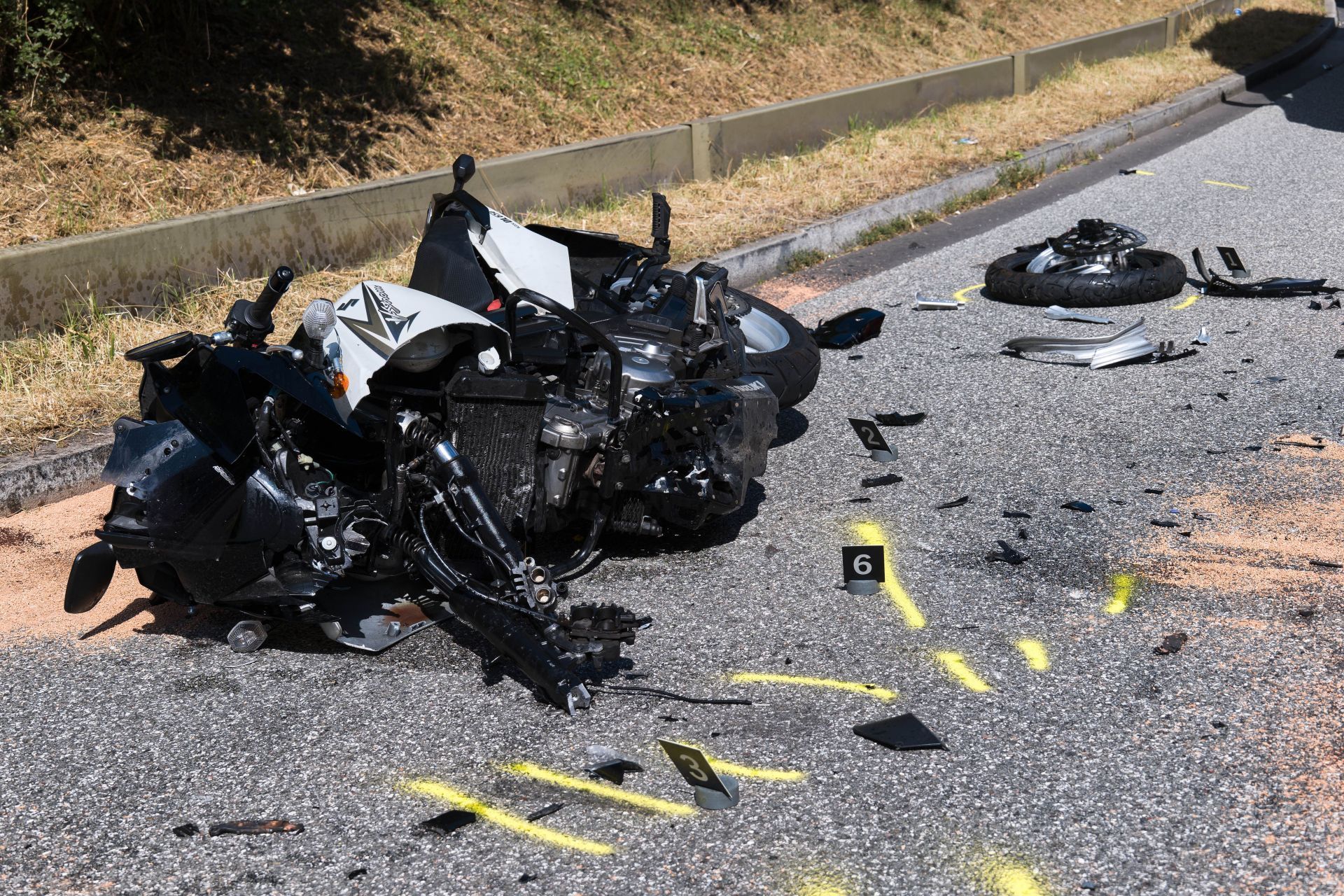 Motorcycle hits oncoming traffic - Source: Getty