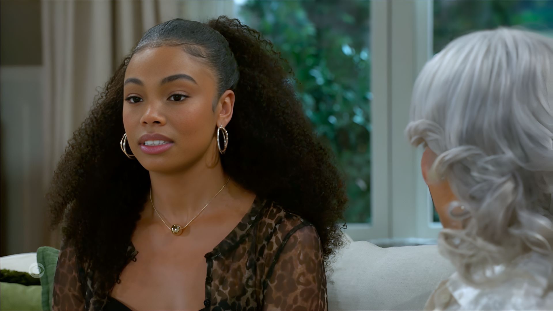 It took Anita to come up with a purse launch idea that Chelsea should have thought of herself on Beyond the Gates | Image: CBS